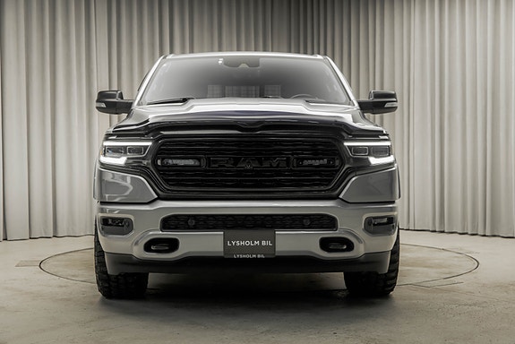 Dodge RAM 1500 5 of 5