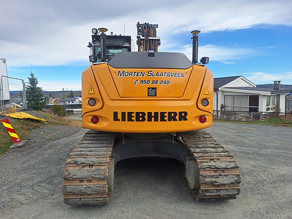 Liebherr R914 C 5 of 5