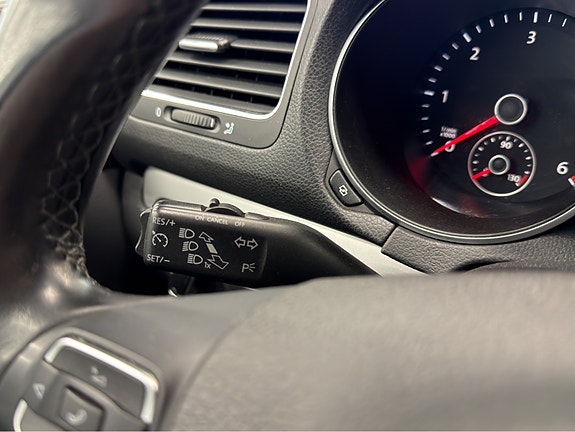 Volkswagen Golf VI 15 of 20