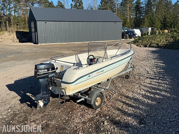 1990 Yamarin 4300 med Yamaha 30hk 3 of 5