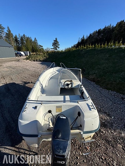 1990 Yamarin 4300 med Yamaha 30hk 5 of 5