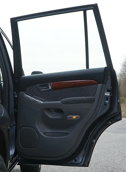 Toyota Land Cruiser 24 of 30