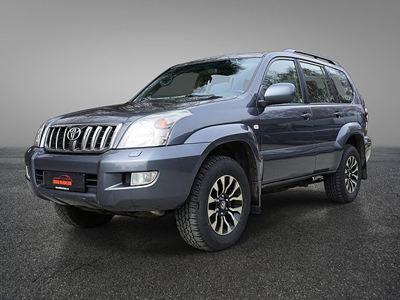 Toyota Land Cruiser 4 of 30