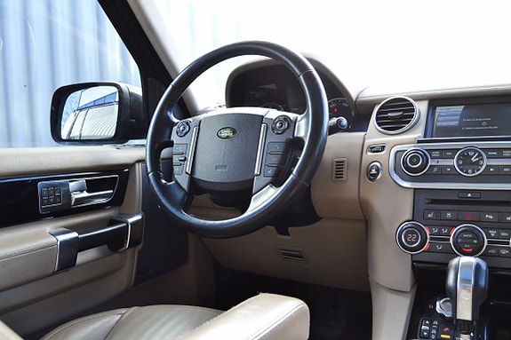 Land Rover Discovery 7 of 30