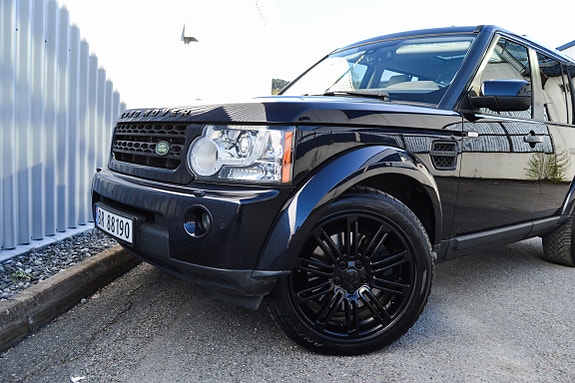 Land Rover Discovery 18 of 30