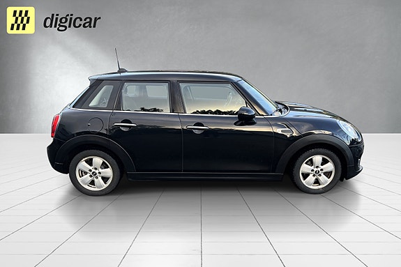 MINI One 6 of 16