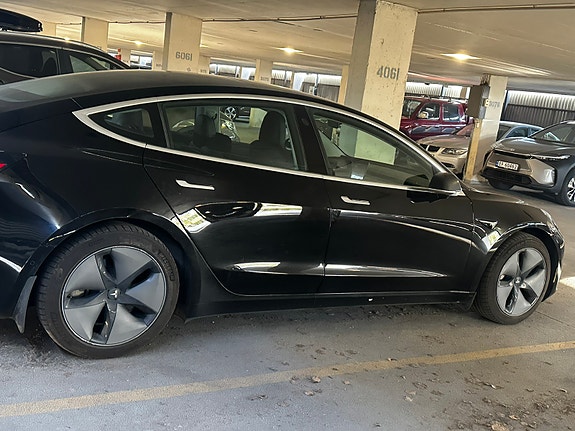 Tesla Model 3 2 of 12