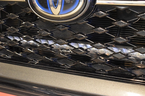 Toyota RAV4 Plug-in Hybrid 24 of 24