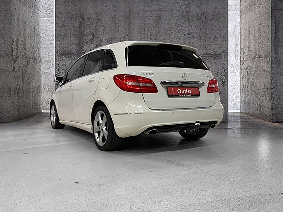 Mercedes-Benz B-Klasse 4 of 5