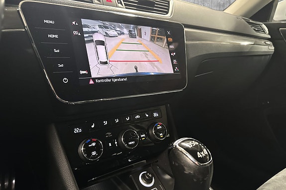 Skoda Superb Scout