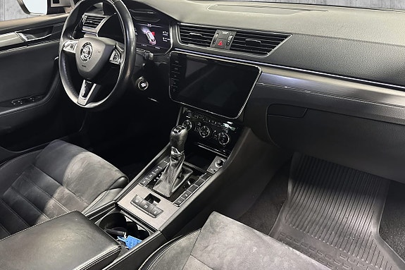 Skoda Superb Scout