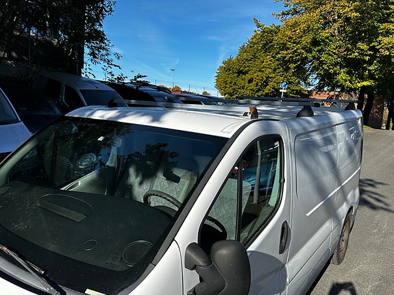 Opel Vivaro 8 of 30