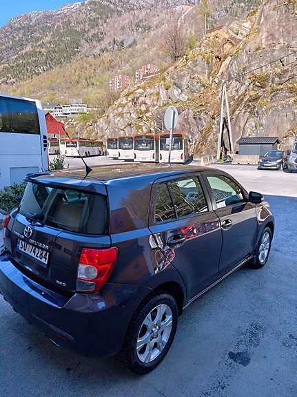 Toyota Urban Cruiser 4 of 5