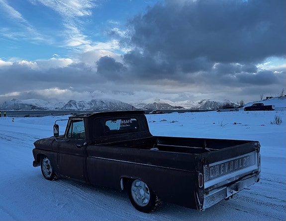 Chevrolet C10 2 of 5