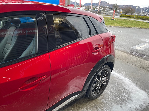 Mazda CX-3 2 of 5