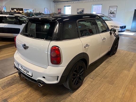 MINI Cooper S 7 of 30