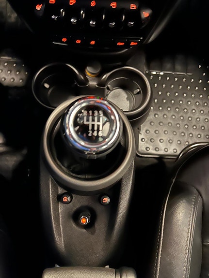 MINI Cooper S 29 of 30