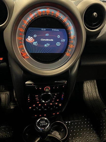 MINI Cooper S 24 of 30