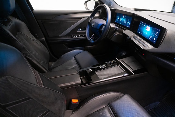 Opel Astra 23 of 30