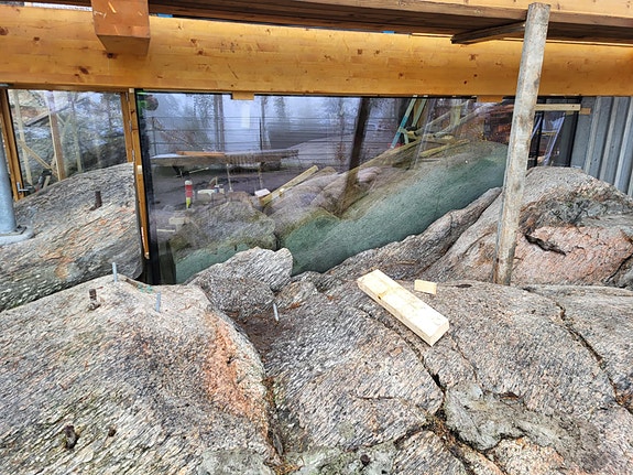 Glass i stein - Hvitsten