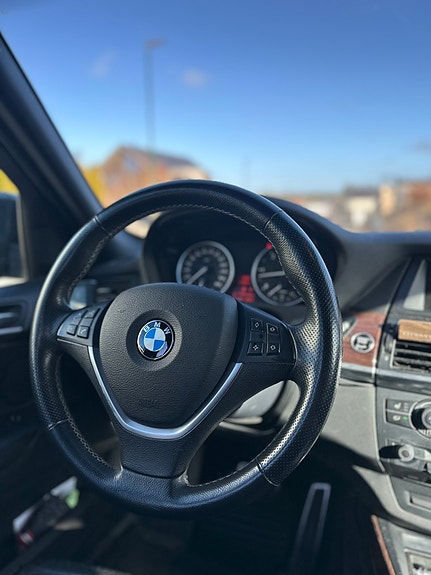 BMW X5 9 of 9