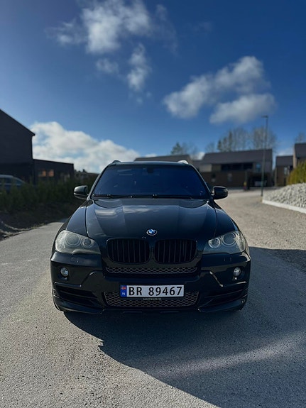 BMW X5 3 of 9