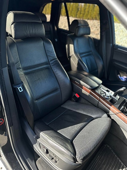 BMW X5 6 of 9