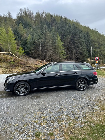 Mercedes-Benz E 250 5 of 23