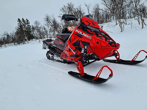 Polaris 850 Switchback Assault Matryx  146 7 of 9