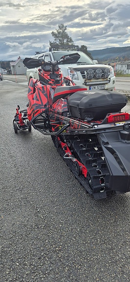 Polaris 850 Switchback Assault Matryx  146 3 of 9