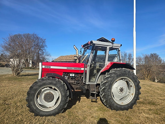 Massey Ferguson 399