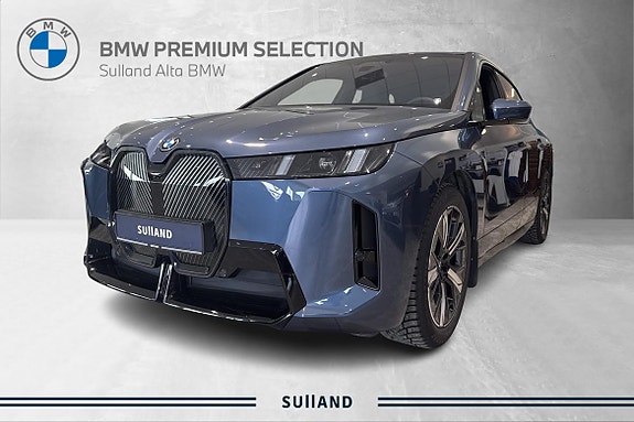 BMW iX