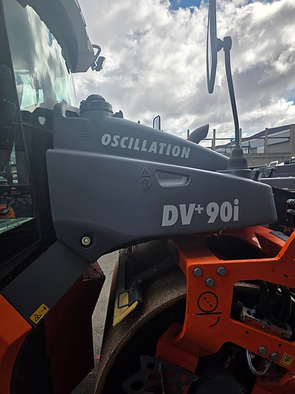 Hamm DV+ 90i VO-S oscillation 16 of 30