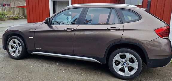 BMW X1 18 of 24