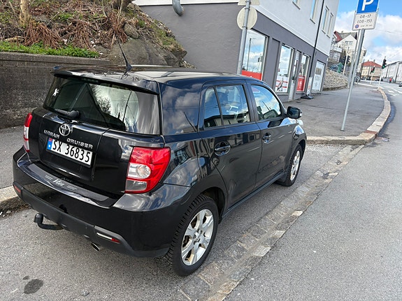 Toyota Urban Cruiser 4 of 5