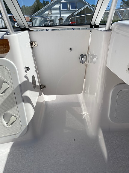 Morgan 5250 Bowrider 17 fot 22 of 30