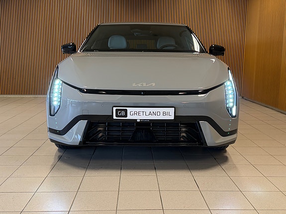 Kia EV4 4 of 5