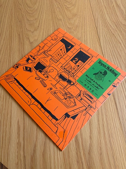 Product image 2 of 4