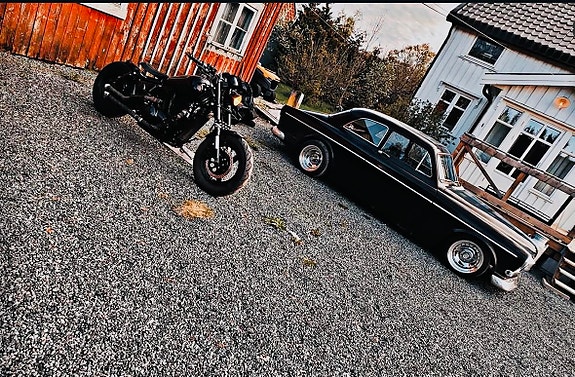 Volvo Amazon 4 of 5