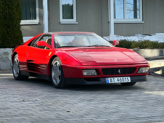 Bruktbil til salgs: Ferrari 348 - 1992 - Rød - 295 hk - Coupe | FINN.no