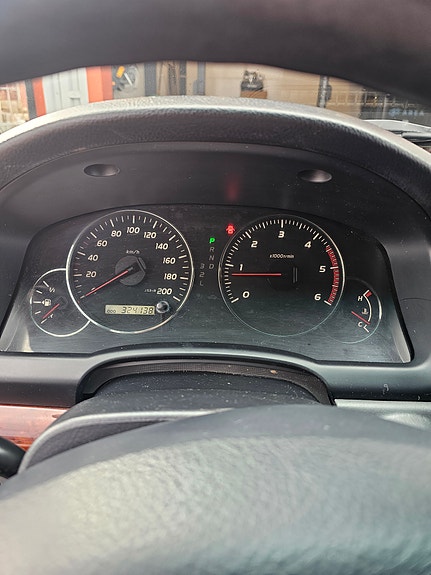 Toyota Land Cruiser 8 of 18
