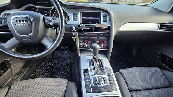 Audi A6 14 of 18