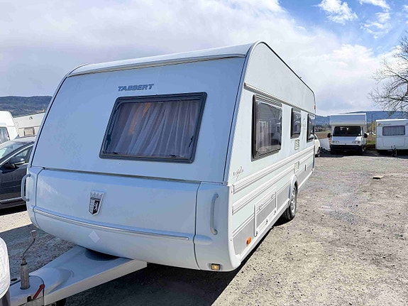 Tabbert Tabbert Vivaldi – Luksuriøs Campingvogn Til Salgs Vogna Er Meget Velholdt Og Klar Til Bruk.