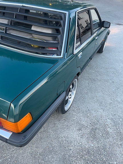 Ford Granada 7 of 12