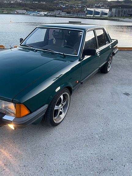 Ford Granada 4 of 12