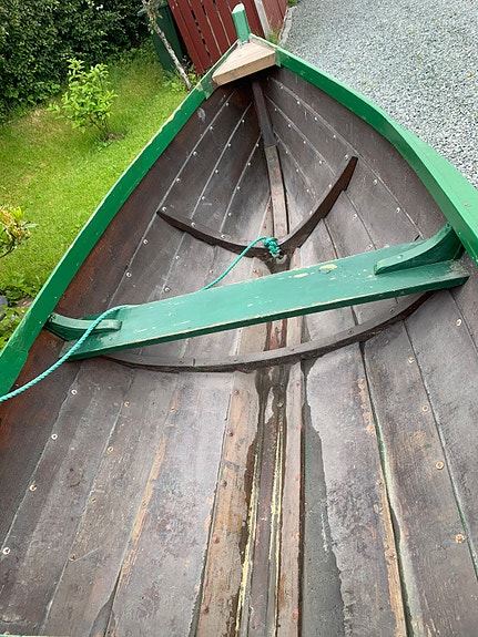 Robåt 6 of 12