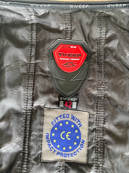 Product image 8 of 8