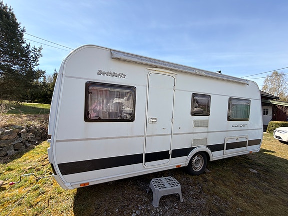 Dethleffs 470 Camper