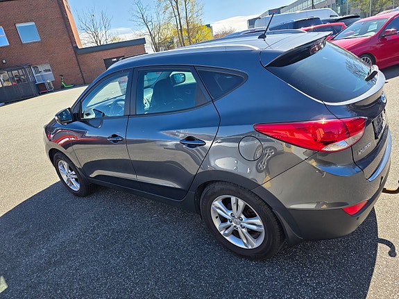 Hyundai ix35 10 of 28
