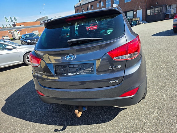Hyundai ix35 7 of 28